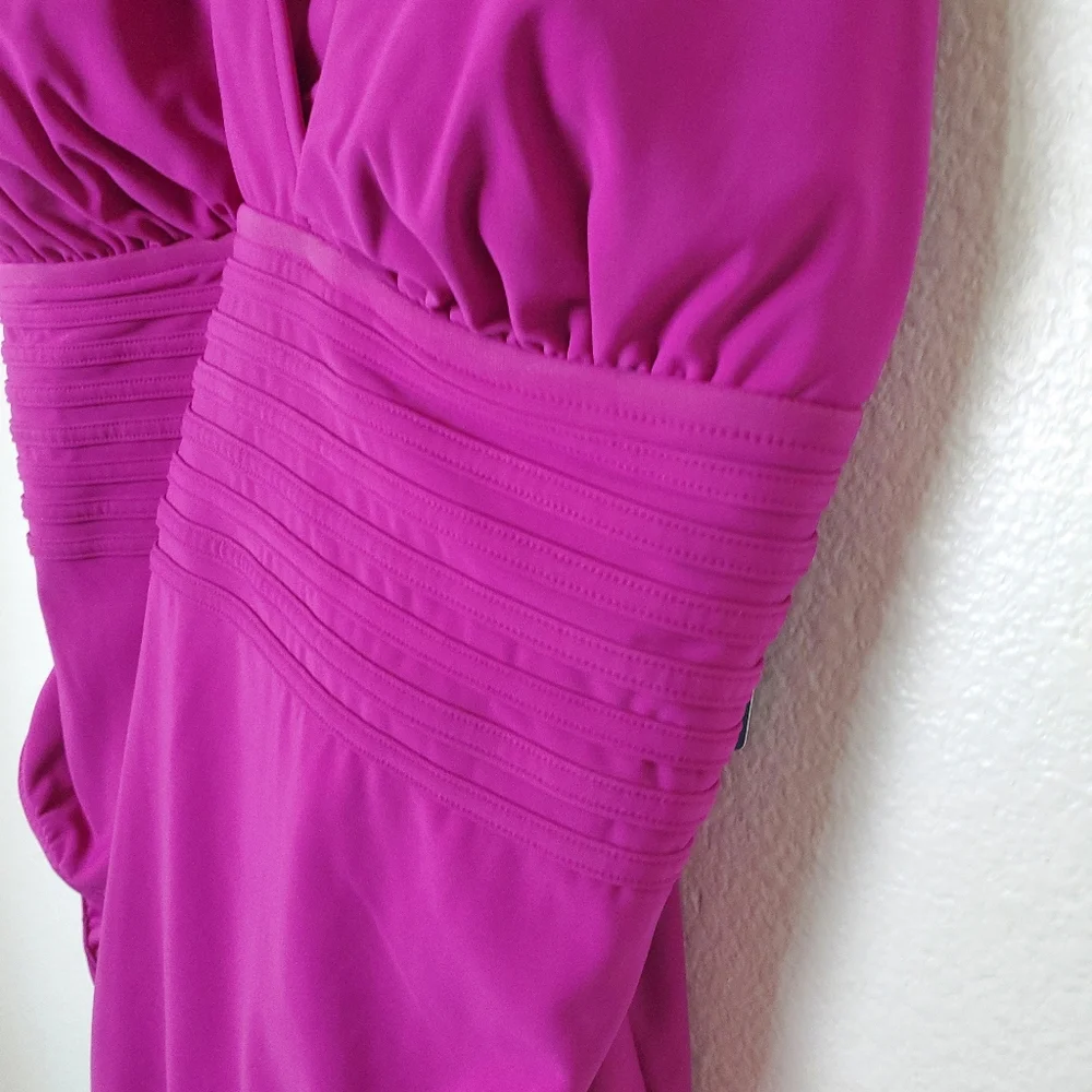 Aqua Green NWT Women's Magenta Pink‎ One-Piece Swimsuit With Adjustable Straps